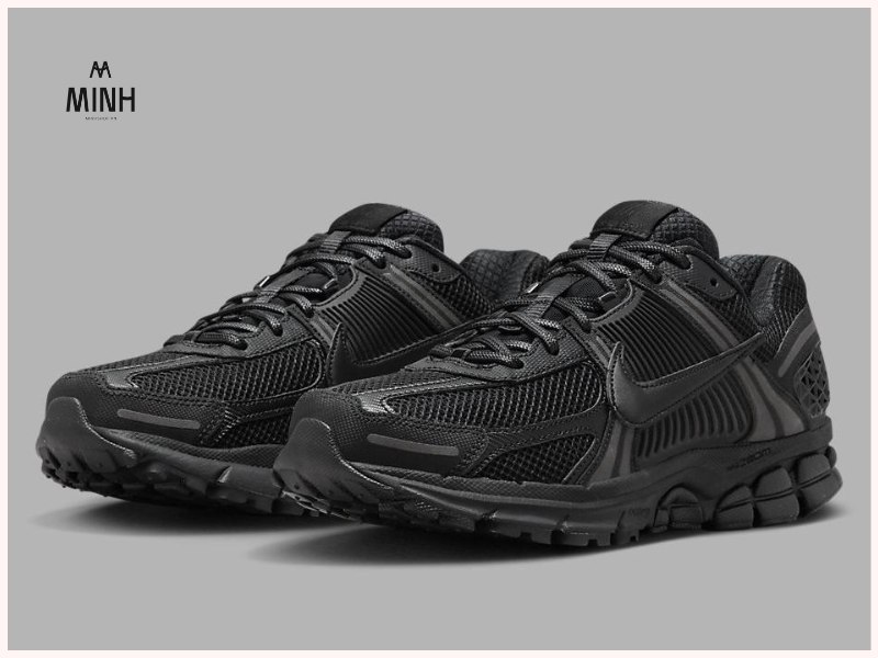 Giày Nike Zoom Vomero 5 ‘Triple Black’