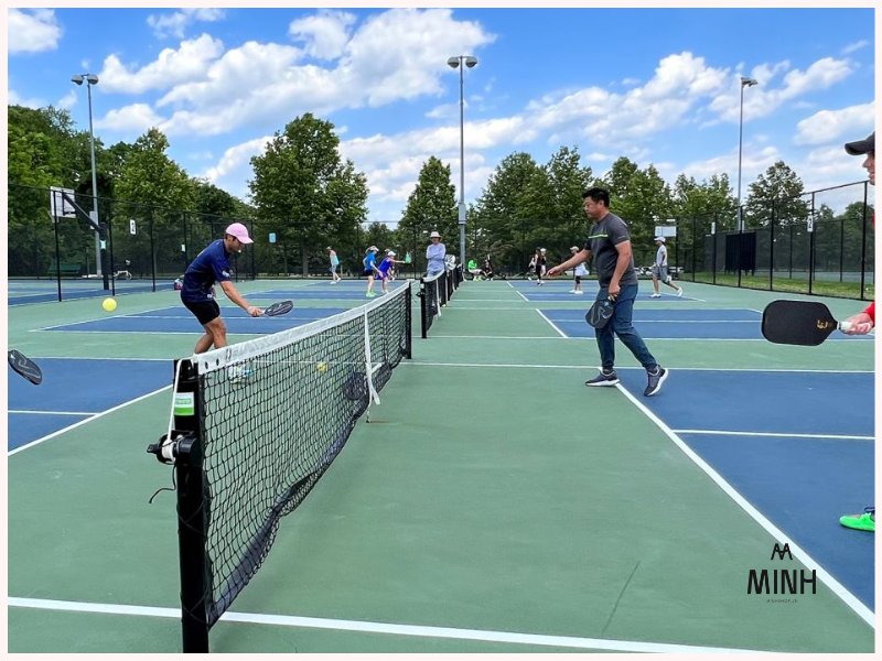 Pickleball là bộ môn thể thao chiếm tình cảm của người chơi mọi lứa tuổi
