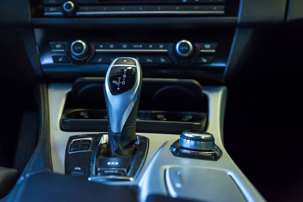 An-automatic-shifter-of-a-car-and-other-buttons-on-the-dashboard.jpg