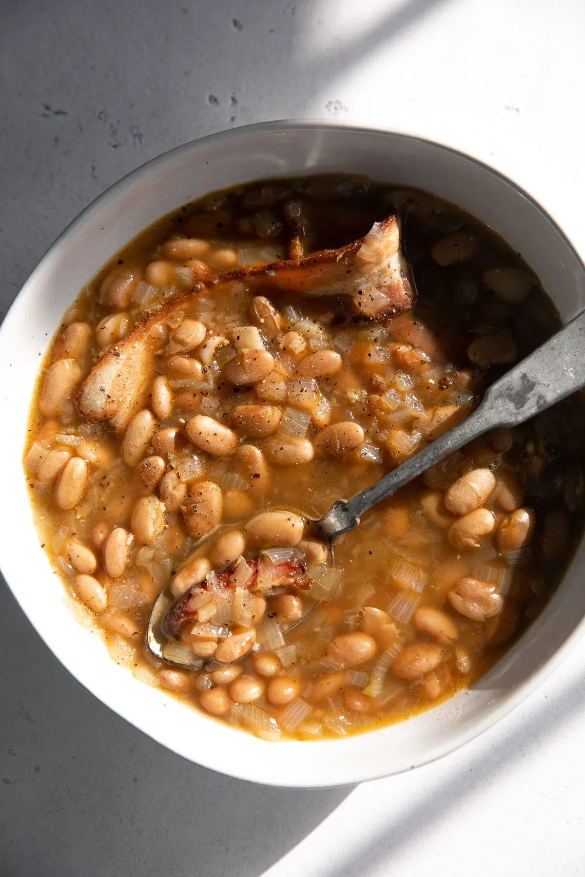 Pinto-Beans-with-Bacon-image.webp