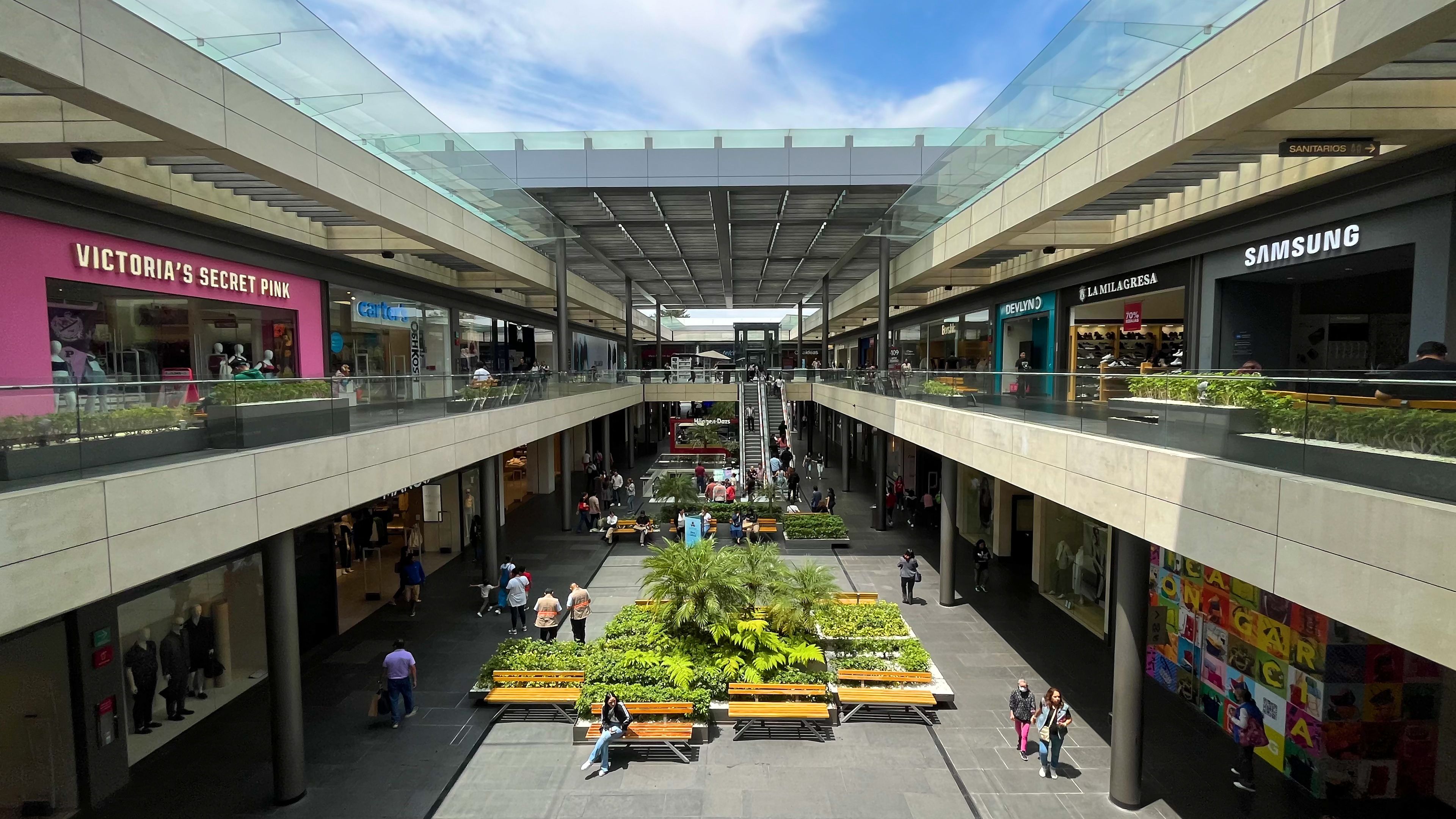 espacios publicitarios en centro comercial oasis
