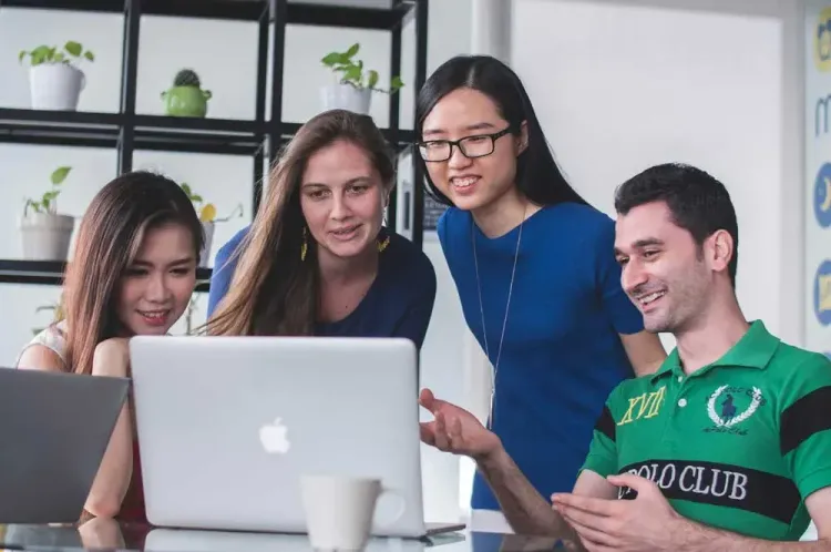 Optimiza tu tiempo de gestión de comunicación de recursos humanos