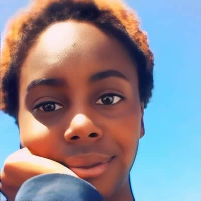 Ebonee Rose - Student