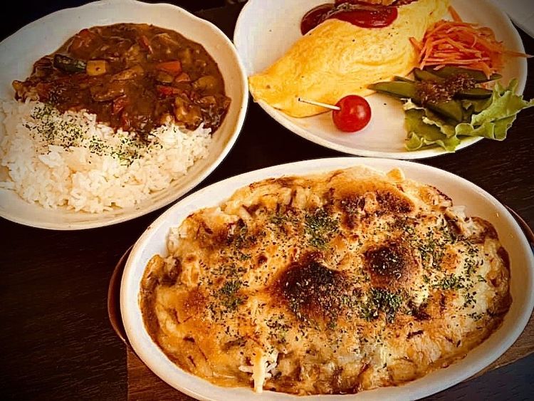 まるで秘密基地」なレトロ純喫茶 俳人店主が提供する、唯一無二の癒し