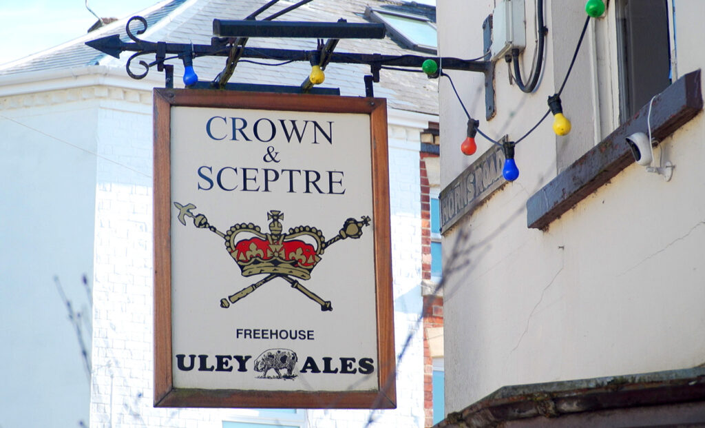 Landlord of the Crown and Sceptre pub, Rodda Thomas looks ahead to this weekend’s Outer Fringe Festival which will be centred around the pub’s beer garden. Crown and Sceptre pub sign