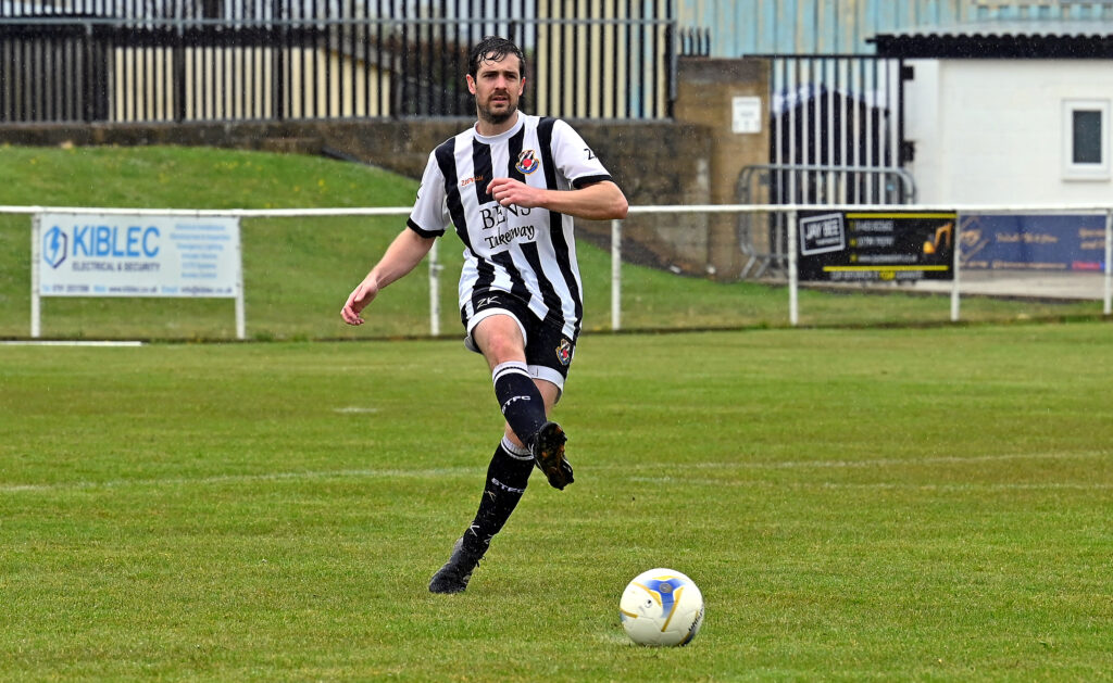 Age is just a number for evergreen Stonehouse Town player-manager Chris Burns. DSC 7186 1 | Former Portsmouth star Burns, 53, rolls back the years at Stonehouse