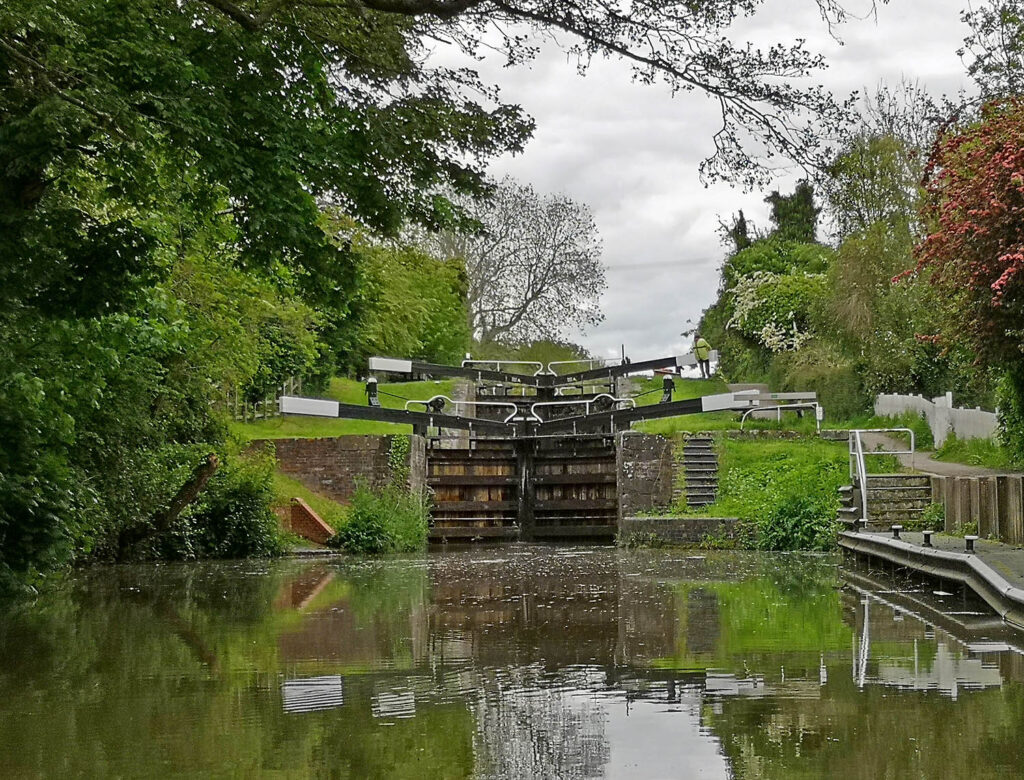 The volunteers at Cotswold Canals Trust are resuming boat trips from Saturday, June 26th as lockdown restrictions continue to be eased. Lock | Video: Canals Trust to launch boat trips once more