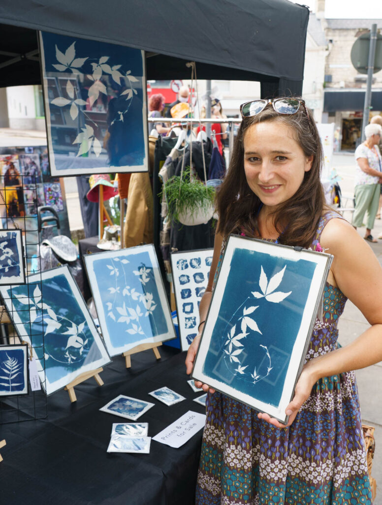 In glorious summer weather Stroud’s first Outdoor Art Fair was held on Saturday on the forecourt of the Subscription Rooms. DSC00747 | In pictures: Stroud's first outdoor art fair
