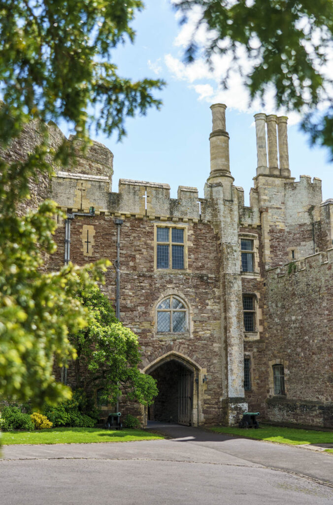 Think you’ve got Berkeley Castle’s story sussed? A provocative exhibition lifts the veil on who really had the upper hand, writes Simon Hacker. DSC08438 | Days out: who wore the trousers at Berkeley Castle?