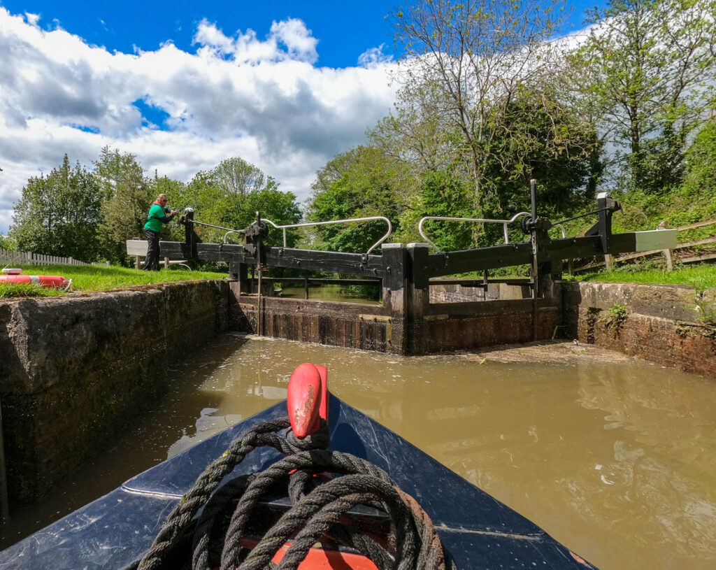 Cotswold Canals Trust recently transported us to Stonehouse aboard their boat Perseverance, leaving from Ebley Wharf. G0013637 | Ebley to Stonehouse - in two minutes