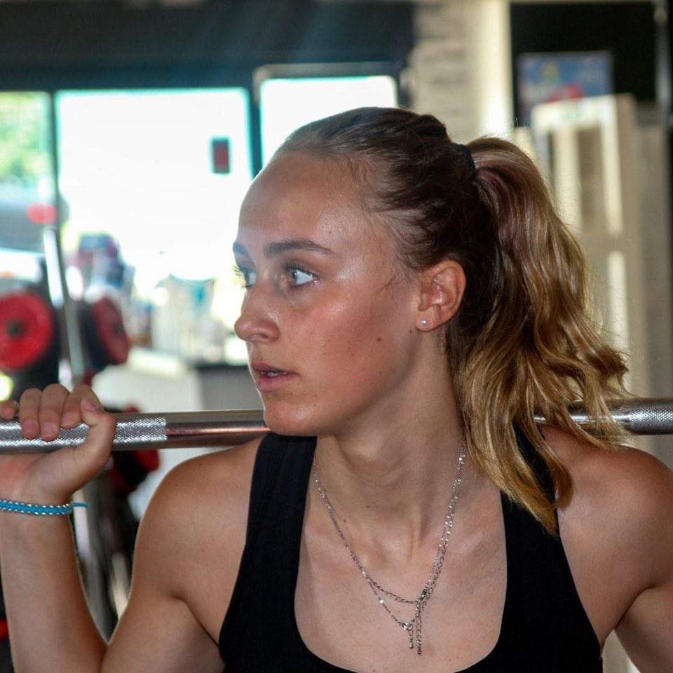The burgeoning talent of skier Candice Bomberg has received a glowing endorsement from the legendary Sir Clive Woodward. received 249245523509140 | Ski ace: Sir Clive Woodward tips Candice for the top
