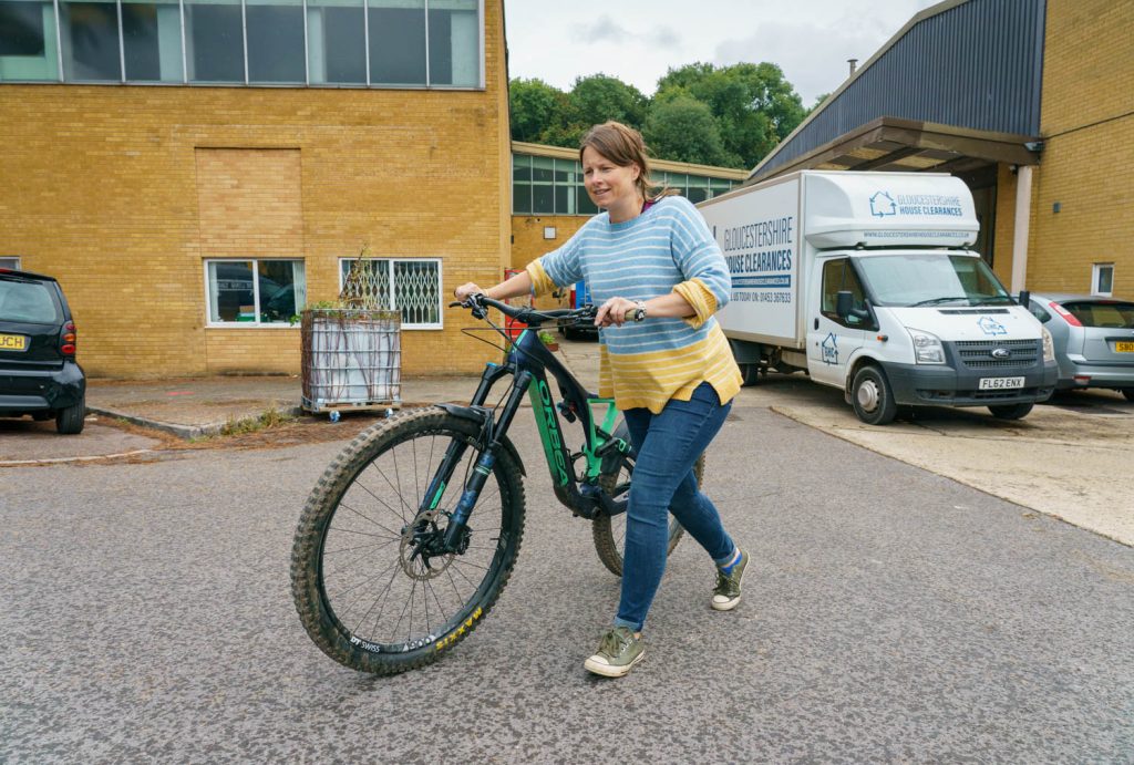 Organisations linked to The Grace Network responded to the eviction deadline of 5pm today, September 29th, and have moved out of Brimscombe Port. DSC05792 | Grace Network bids farewell to Brimscombe Port