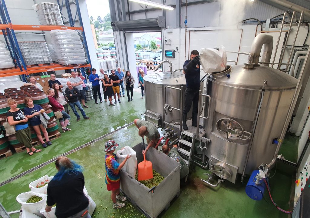Stroud Brewery is saying cheers after brewing up a seasonal beer brimming full of community spirit. Hops 21 in tank | Cheers: a pint full of community spirit