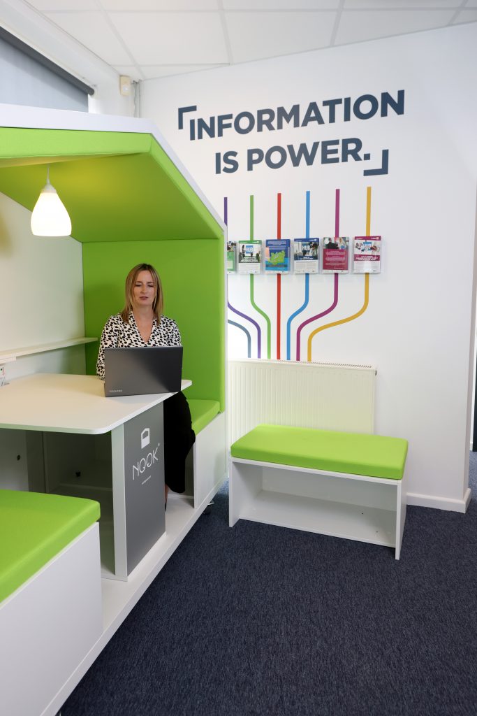 After a lengthy delay of nearly two years due to the global pandemic, The Growth Hub, Stroud is delighted to finally celebrate its official opening today. TWM GFirstLep 270921 1270 | The Growth Hub, Stroud holds its official opening