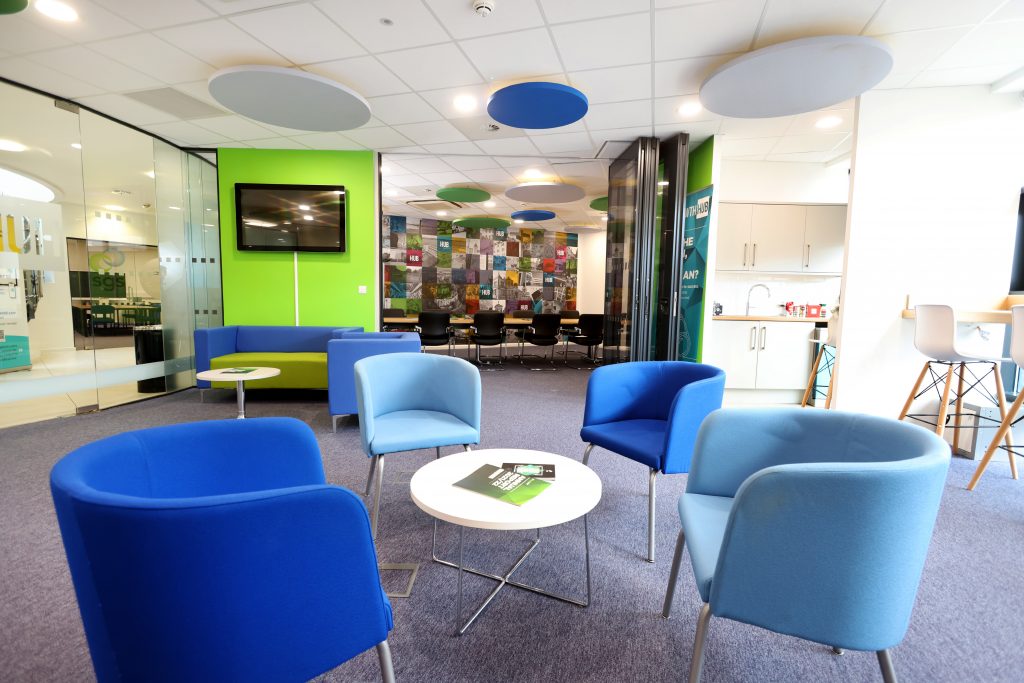 After a lengthy delay of nearly two years due to the global pandemic, The Growth Hub, Stroud is delighted to finally celebrate its official opening today. TWM GFirstLep 270921 1328 | The Growth Hub, Stroud holds its official opening