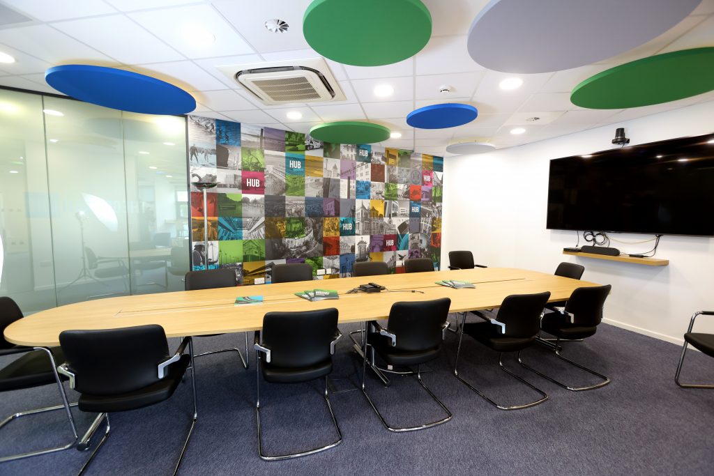 After a lengthy delay of nearly two years due to the global pandemic, The Growth Hub, Stroud is delighted to finally celebrate its official opening today. TWM GFirstLep 270921 1330 | The Growth Hub, Stroud holds its official opening