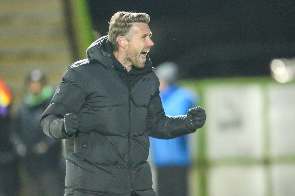 Rob Edwards lauded his Forest Green side as the table-toppers gained the west country bragging rights over Bristol Rovers. PSI SH Forest Green Rovers Bristol Rovers 27Nov 3933 | Forest Green 2 Bristol Rovers 0: Matt finishes step on the Gas