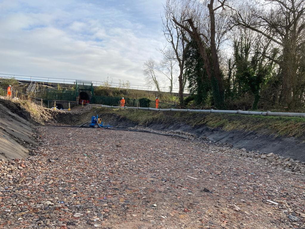 Network Rail will be working over Christmas and New Year to add the finishing touches to a railway bridge which will make Stonehouse and Stroud canal towns once again. unnamed 19 | Bridge over the water: Stonehouse and Stroud to become canal towns again