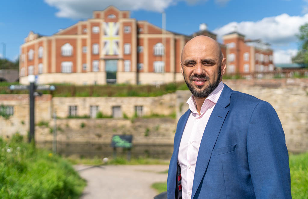 Wearing multiple business hats, Asif Rehmanwala has been appointed CEO of Dale Vince's Green Britain Group. DSC8957 | Forest Green vice-chairman and Ecotricity boss appointed CEO of Green Britain Group