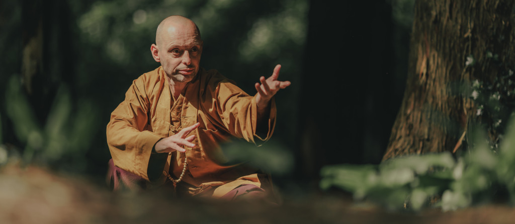 Stroud Times sat down with Joe Dymond. Born in 1973, Joe is a teacher of Taiji, Kung Fu and Qigong as Head Coach of Zuanshi. arch33 1I0A8357 | Stroud and Proud: Joe Dymond