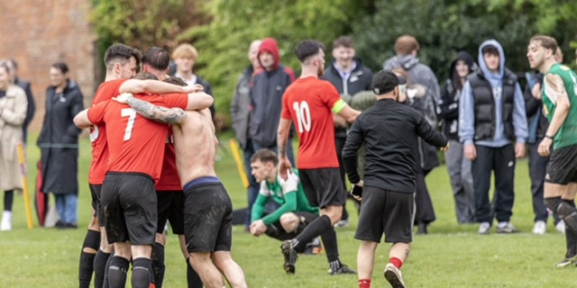 Ten-men Rodborough Old Boys held second-placed Minety to a goalless draw to win the Stroud & District Football League Division One. image3 8 | Rodborough Old Boys claim title