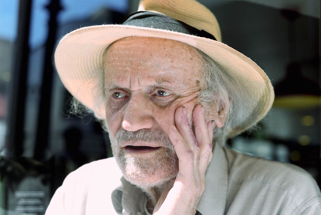 A love of books, feeling queasy and three Indian Chiefs... Dennis Gould in conversation with Simon Pizzey: Dennis Gould 17 | The Big Picture: poet Dennis Gould