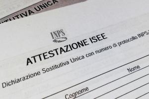 Chiedere la riduzione rette alunni residenti per i servizi scolastici comunali