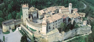 Castello di Vigoleno