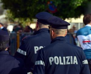 Chiedere una prestazione privata da parte del personale del comando di polizia locale