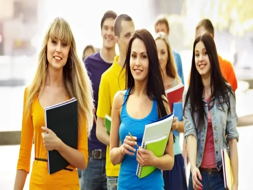 Five Reasons Why Students Need Insurance Policy