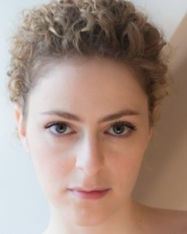 Eva Polgar