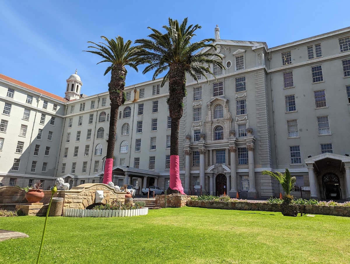 Groote Schuur Hospital logo