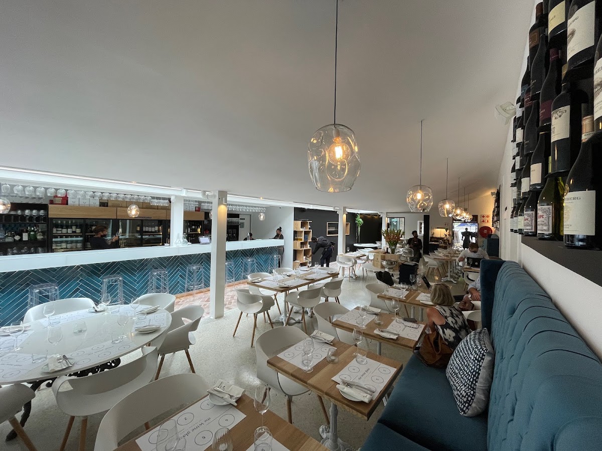 The Wine Glass Stellenbosch Logo