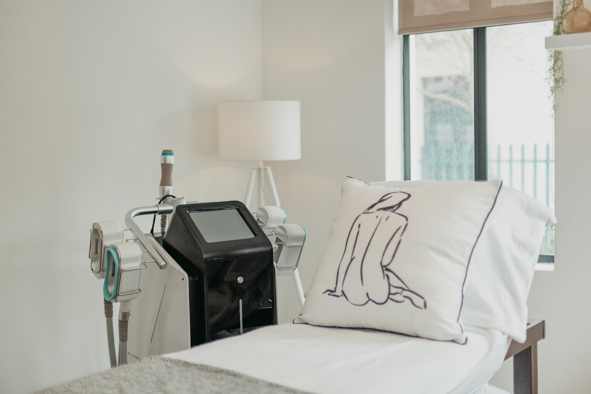 Diminish Face & Body Sculpting cover image