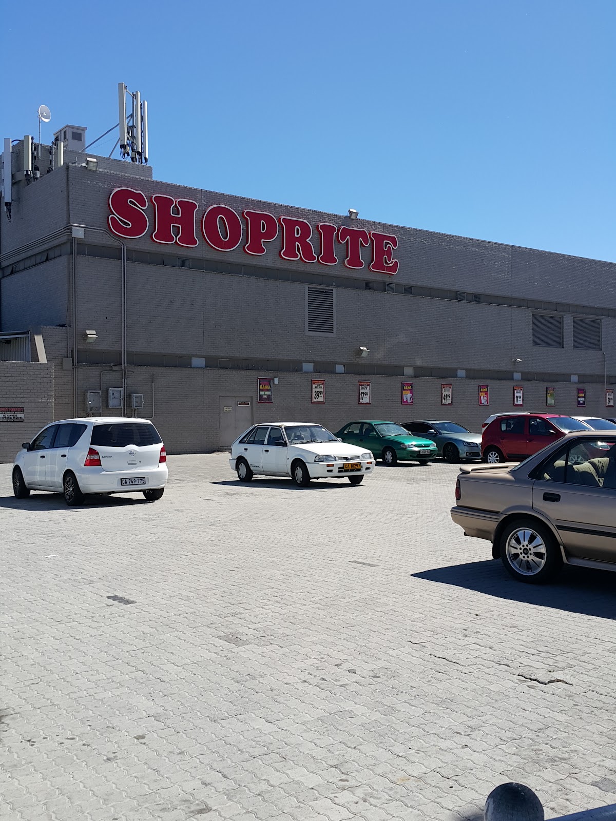 Shoprite Southfield logo