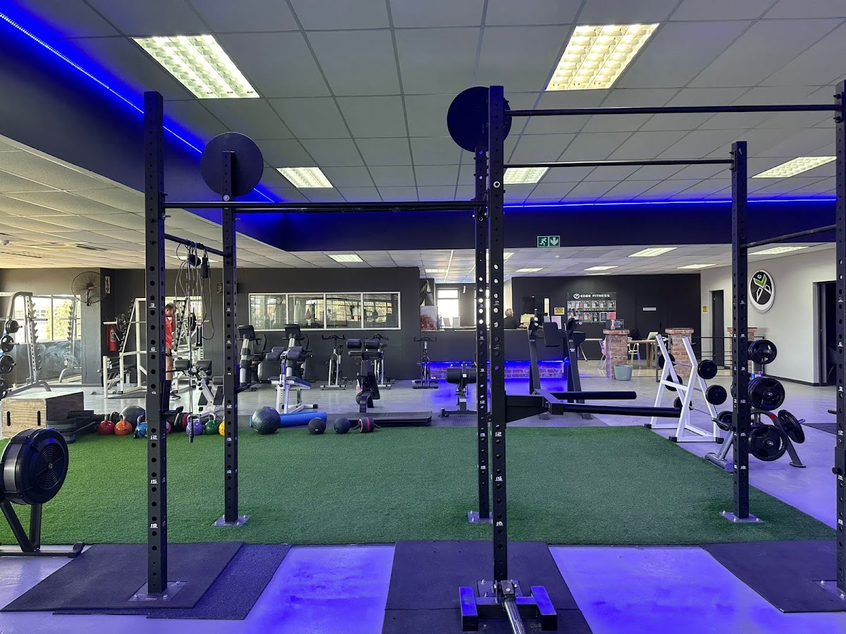 Edge Fitness Clubs Strand logo