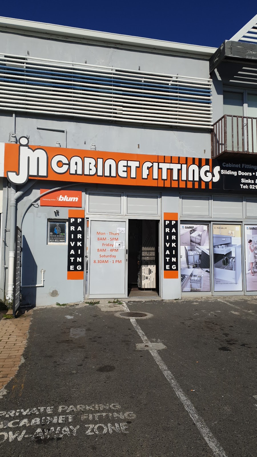 JM Cabinet Solutions Logo