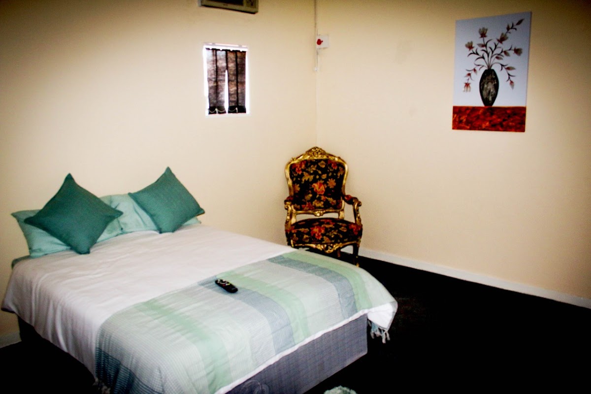 M5 Park Bed & Breakfast logo