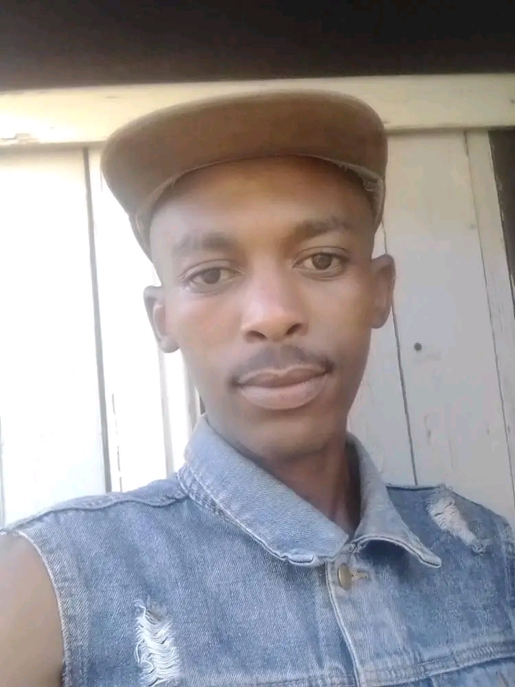 Nomzamo car wash logo