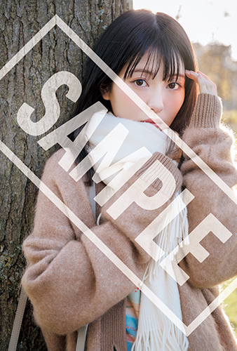 TSUTAYA限定特典も！『浜辺美波写真集25』8月22日（金）頃発売決定！
