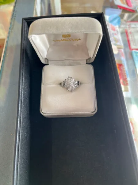 リング　サファイア？　遺品整理　断捨離　アンティーク　ヴィンテージ　色石　金？ リングサファイア？遺品整理断捨離アンティークヴィンテージ色石金？