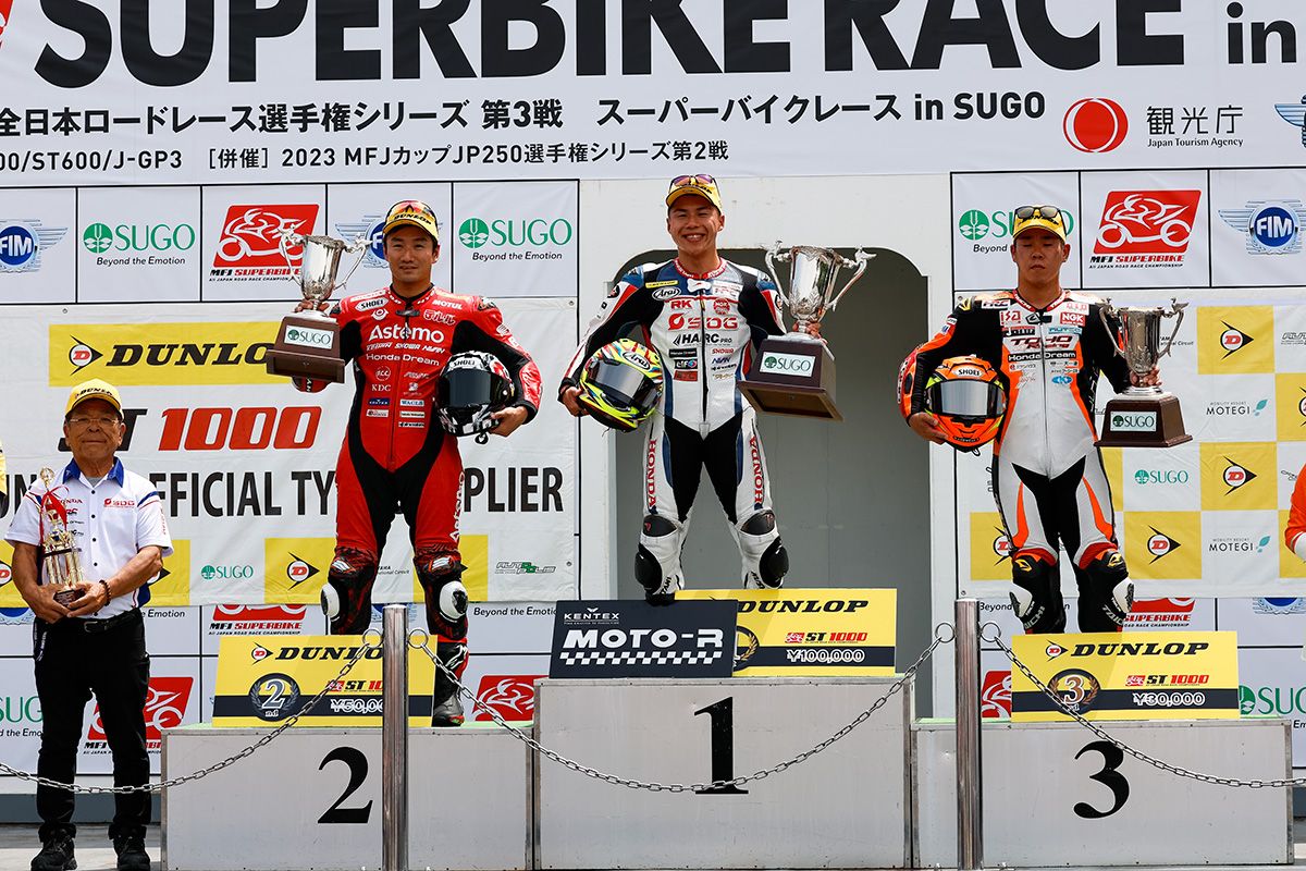 ST1000決勝 ポールシッター榎戸選手が独走ウィン ｜JRR 全日本