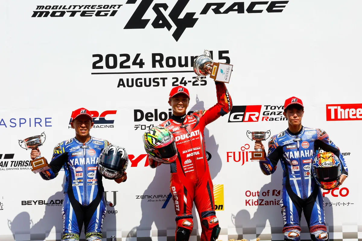 水野涼選手（DUCATI Team KAGAYAMA）がPanigale V4Rで初優勝