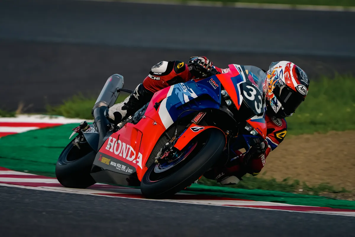 ローレザーサッカースパイク プロフェッショナルグレード レースアップ 27cm ローレザー サッカー スパイク 靴 プロフェッショナルグレード レース