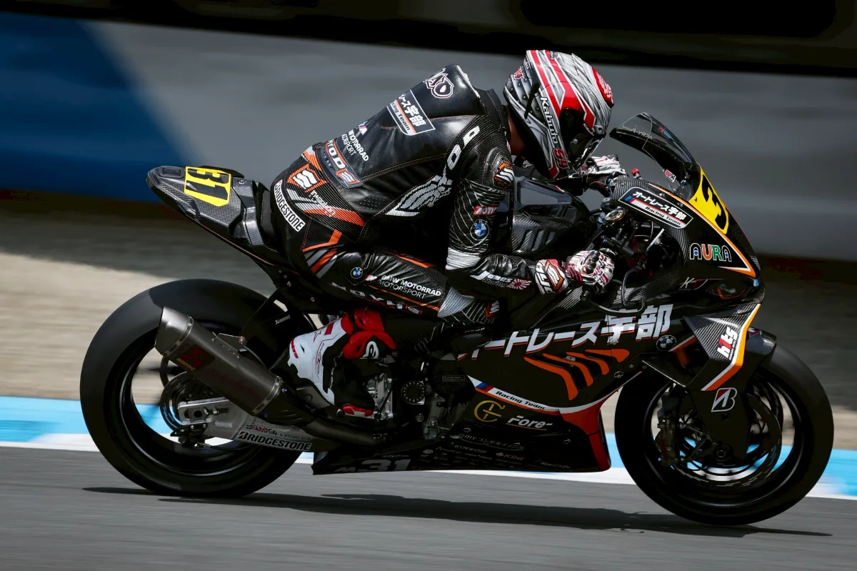 水野 涼選手が唯一の1分46秒台でポールポジションを獲得。2番手は高橋