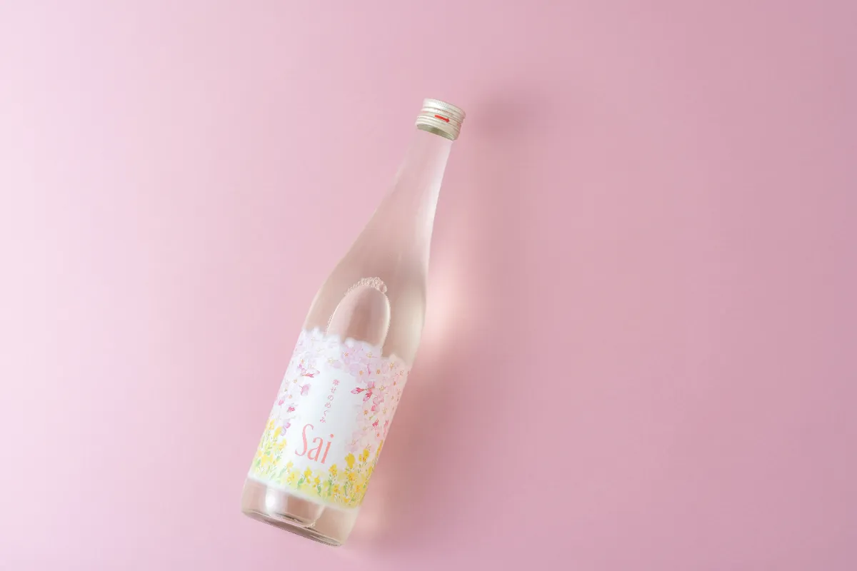 蔵のめぐみ二十年貯蔵原酒。 1984年に手造りで製造された！ 蔵のめぐみ二十年貯蔵原酒。 1984年に手造りで製造された！