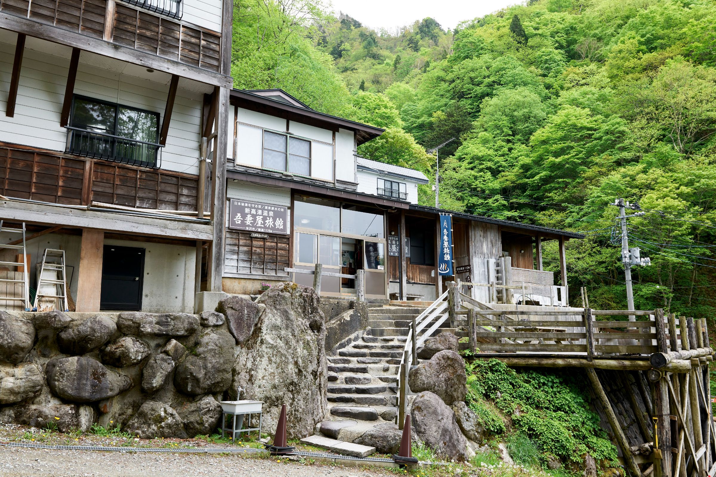 地域一体となった観光地・観光産業の再生・高付加価値化事業