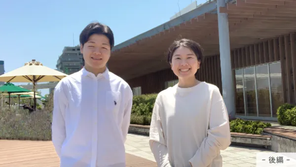 こはる音楽教室主宰の太田様とTanemaki、青空の下で笑顔のツーショット