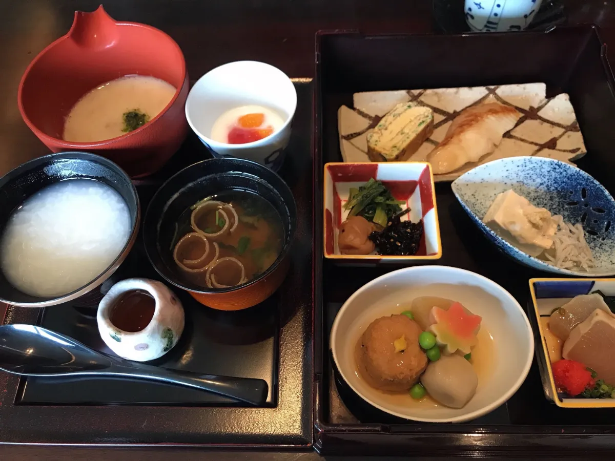 エクシブ箱根離宮(朝食:日本料理 箱根華暦)