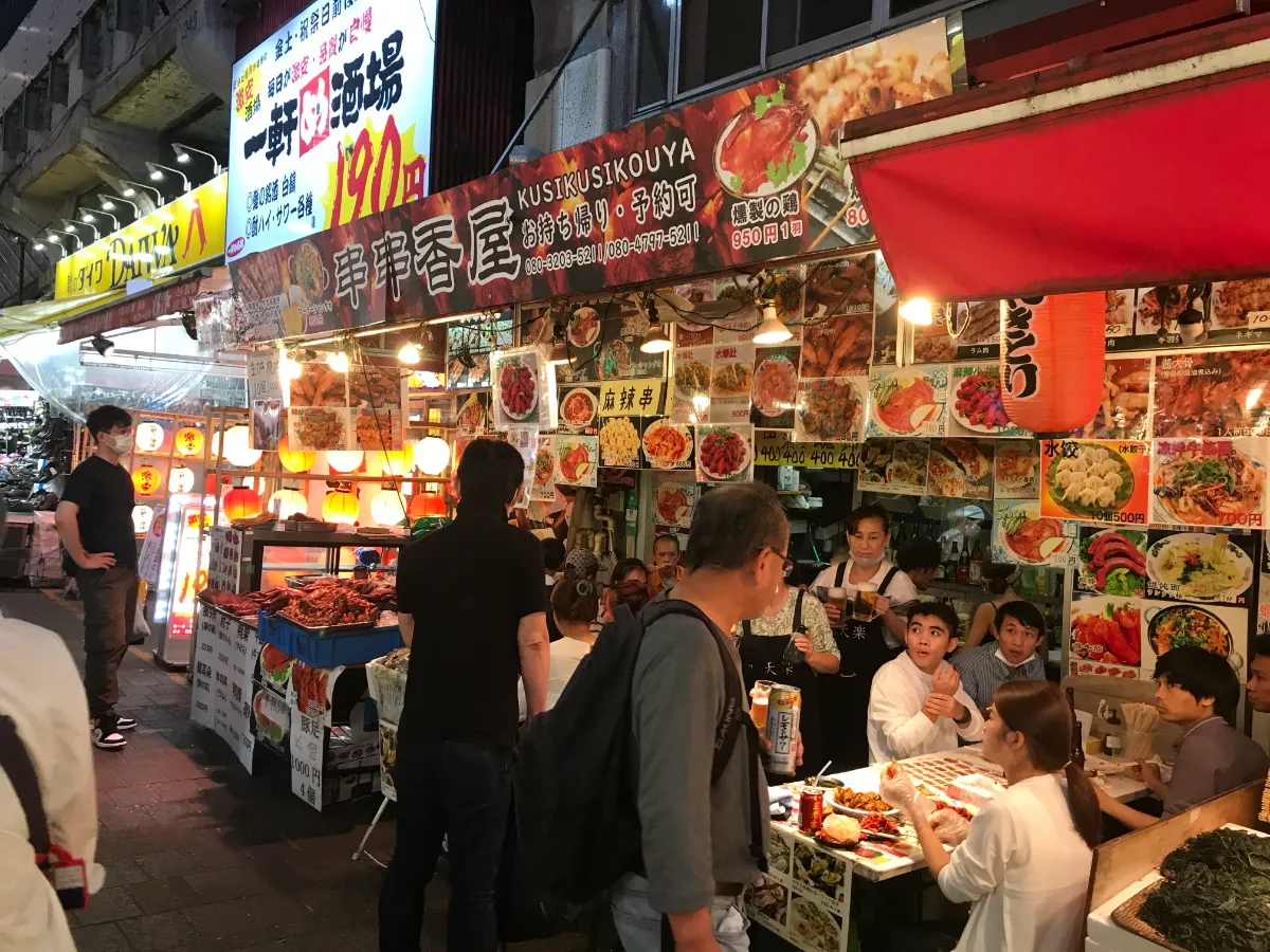 アメ横のアジアン食材屋兼料理屋さん
